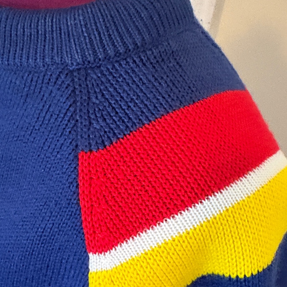 Men's Navy Ski Sweater with Red and Yellow Stripes Vintage perfect! M. - Picture 5 of 7